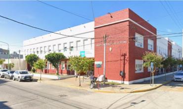 Detuvieron a una joven de 18 años acusada de atacar a puñaladas a su novio tras una violenta discusión