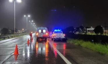 Una motociclista sufrió una caída en Ruta 38 frente a la fábrica Ritex