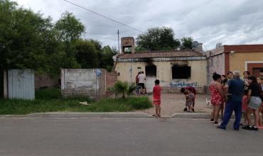 Incendio en Milagro provoca importantes daños materiales en una vivienda