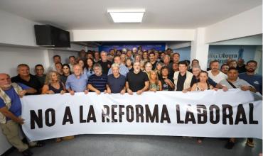 Gremios que integran la CGT y la CTA harán marchas en Córdoba y Rosario contra la reforma laboral