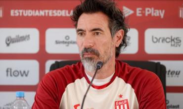 Domínguez tuvo una fuerte discusión con un periodista por la posible vuelta de Marcos Rojo a Estudiantes