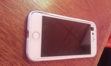 Recuperan celular robado en el barrio Urbano 34 de la capital riojana