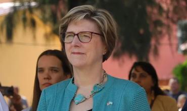 Llegó a Venezuela la embajadora de EEUU y avanza en la transición política