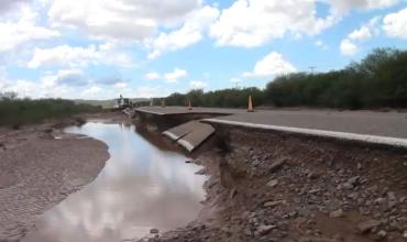 Desprendimientos en la RN 150 dejaron el camino a La Rioja bloqueado