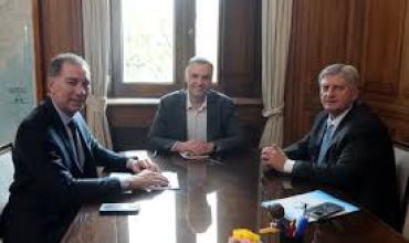 Ziliotto reclamó por la deuda de Nación y rechazó la reforma laboral tras la reunión con Adorni y Santilli