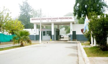 Una mujer fue imputada al usar a su hija para intentar ingresar estupefacientes al Servicio Penitenciario