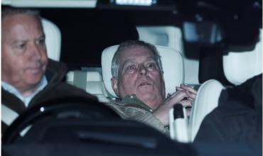 El expríncipe Andrés sale de comisaría 11 horas después de su detención en Norfolk: las primeras imágenes tras el arresto