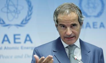 Grossi advirtió que Irán aun puede fabricar 10 bombas nucleares