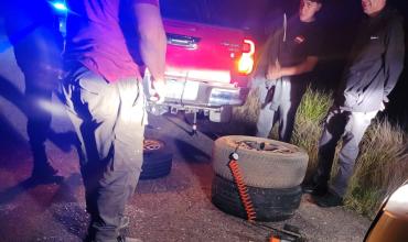 La rectora de la UNLaR sufrió un incidente vial en Ruta 79 por el reventón de un neumático