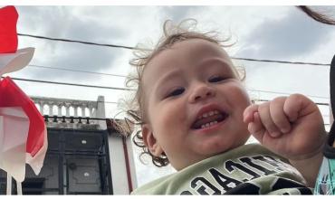 Un bebé de un año se atragantó con una uña postiza y murió asfixiado en Los Polvorines