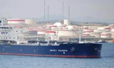 Cuba recibió ayuda humanitaria de Rusia con un cargamento de 100.000 toneladas de petróleo