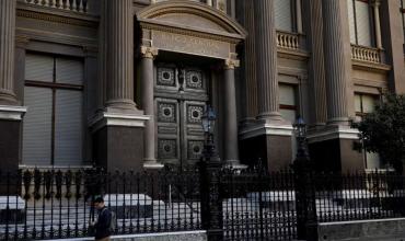 En un guiño al FMI, el BCRA se encamina a alcanzar el 50% de su objetivo anual de acumulación de reservas