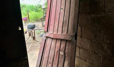 Rompieron una puerta y robaron herramientas y zapatillas en barrio Nueva Rioja