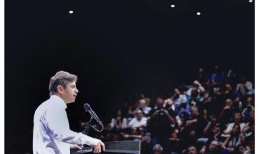 Axel Kicillof lideró el reclamo del peronismo bonaerense contra Javier Milei y reunió a intendentes de todo el país