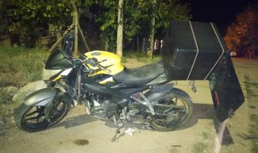 Fuerte choque en Chilecito: conductor alcoholizado chocó a un delivery, intentó huir y terminó detenido