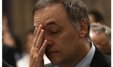 Piden archivar la denuncia por el viaje de la esposa de Manuel Adorni en avión oficial