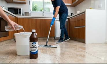 Por qué recomiendan usar agua oxigenada en los pisos