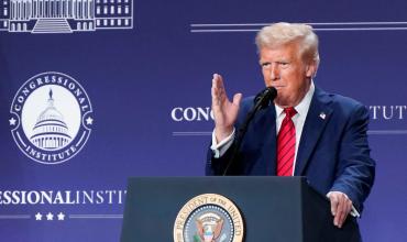 Trump afirma que "Irán está en estado de colapso"