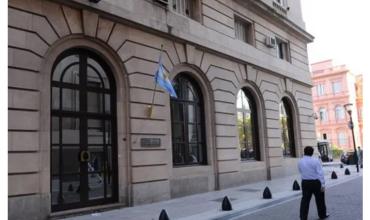 La SIDE desclasificó documentos históricos y los difundió: qué revelan