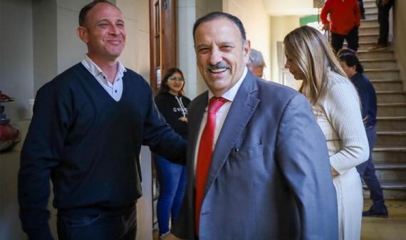 Hasta el 31 de Agosto: Quintela congela tarifas y baja cuotas de viviendas para amortiguar el impacto de las políticas nacionales