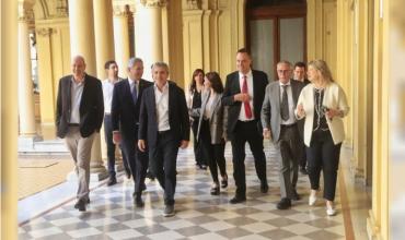 Reunión de Gabinete: Milei volvió a respaldar a Adorni