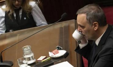La última encuesta de la UdeSA: Milei dejó de caer y Adorni ya "es Alberto Fernández"