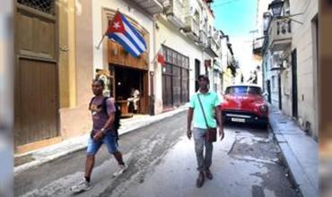 Cuba se abre a ayuda humanitaria de Estados Unidos