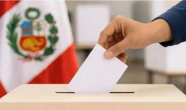 Perú: el domingo proclaman a los dos candidatos para balotaje presidencial