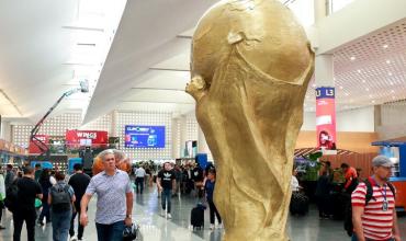 A pasos del Mundial 2026, las redadas contra Uber en aeropuertos de México complican a los viajeros