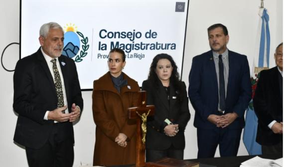 Claudio Saúl destacó avances institucionales y pidió resguardar la independencia judicial