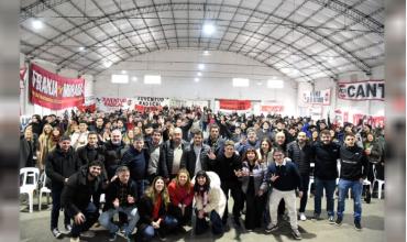 Chiarella con la Juventud Radical: “Más temprano que tarde, vamos a volver a poner al Presidente”