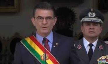 Bolivia: presidente advierte que quienes no quieran dialogar “les caerá la Constitución”