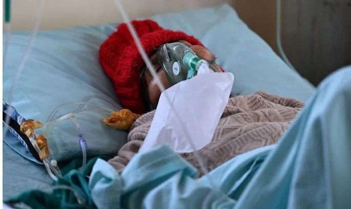 "Nos estamos quedando sin oxígeno y hay pacientes que pueden morir": la crítica situación de los hospitales en Bolivia 