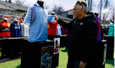 Crónica: cómo vive Chile el Mundial 2026 por televisión y con camisetas ajenas