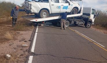 Conductor sufrió lesiones tras volcar una camioneta sobre Ruta 141 cerca de Chepes