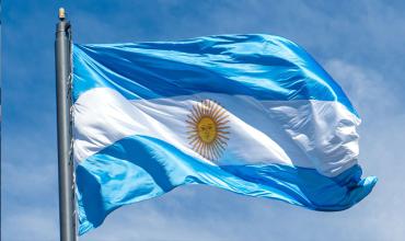 El Municipio Capital convoca al acto e izamiento de la Bandera Nacional este 20 de Junio en la Plaza 25 de Mayo