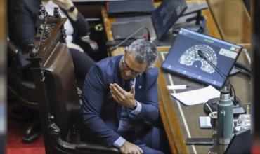 Cómo se gestó la jugada de ajedrez del oficialismo para desinflar la sesión opositora por Adorni