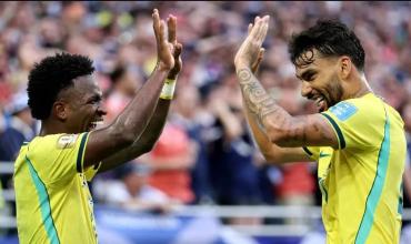 Con un doblete de Vinícius y el regreso de Neymar, Brasil goleó a Escocia y se clasificó como primero
