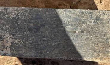 Sorpresa en Córdoba: hallaron un bloque de uranio en una planta de reciclaje