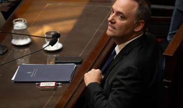 Caso Adorni: confirmaron que gastó 139 millones de pesos con tarjetas de crédito durante su gestión