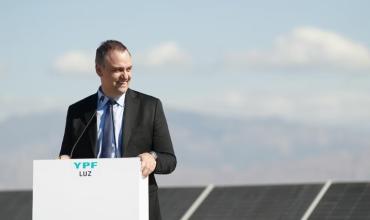 Manuel Adorni presentó su renuncia al directorio de YPF