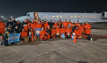 Un nuevo contingente de brigadistas argentinos viaja a Venezuela por los sismos