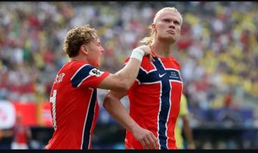Batacazo histórico de Noruega: con un doblete de Haaland, venció a Brasil y jugará los cuartos de final del Mundial