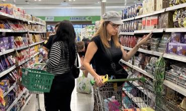 ¿Chau ofertas y 2x1? El 85% de las ventas en supers depende de descuentos y ahora quieren recortar las promociones