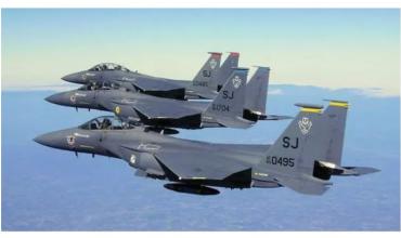 Estados Unidos envía más aviones a Oriente Medio para su ofensiva contra Irán