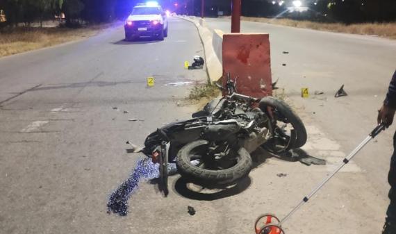 Continúan en estado de gravedad el adolescente y el conductor de una Moto que protagonizaron un siniestro en Ruta 5