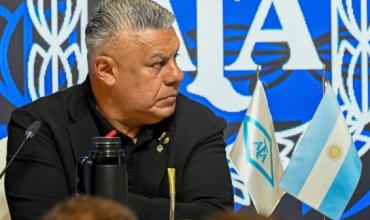 La AFA desmintió que la Justicia de Estados Unidos citara al “Chiqui” Tapia y le secuestrara el celular