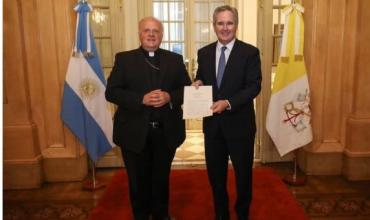 El nuevo nuncio apostólico se reunió con Quirno y crecen las expectativas por una visita del papa León XIV