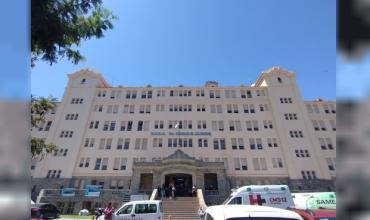 Investigan la muerte de un enfermero en un hospital de Mar del Plata: tenía una jeringa clavada