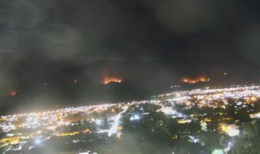 El incendio en Guanchín está contenido en un 70% y el Gobierno pidió severas penas para quienes provocan estos hechos